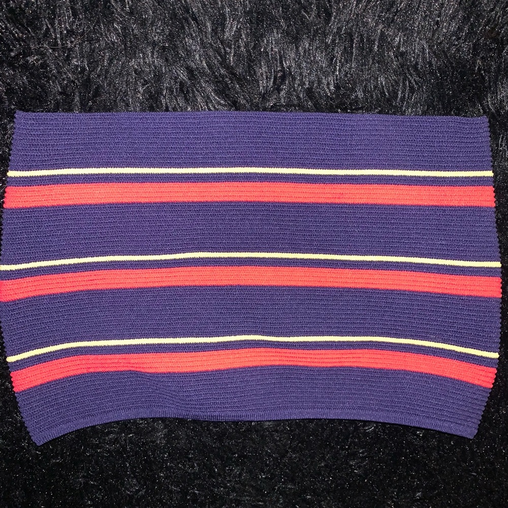 Strapless crop top